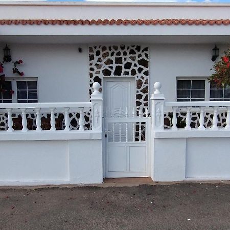 ラ・オリーバ Casa M & Aヴィラ エクステリア 写真